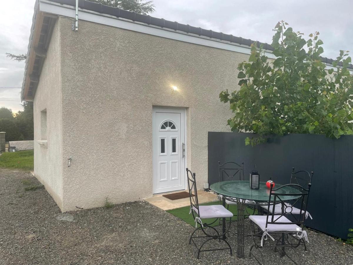 Le Miroir Ferienhaus Domerat